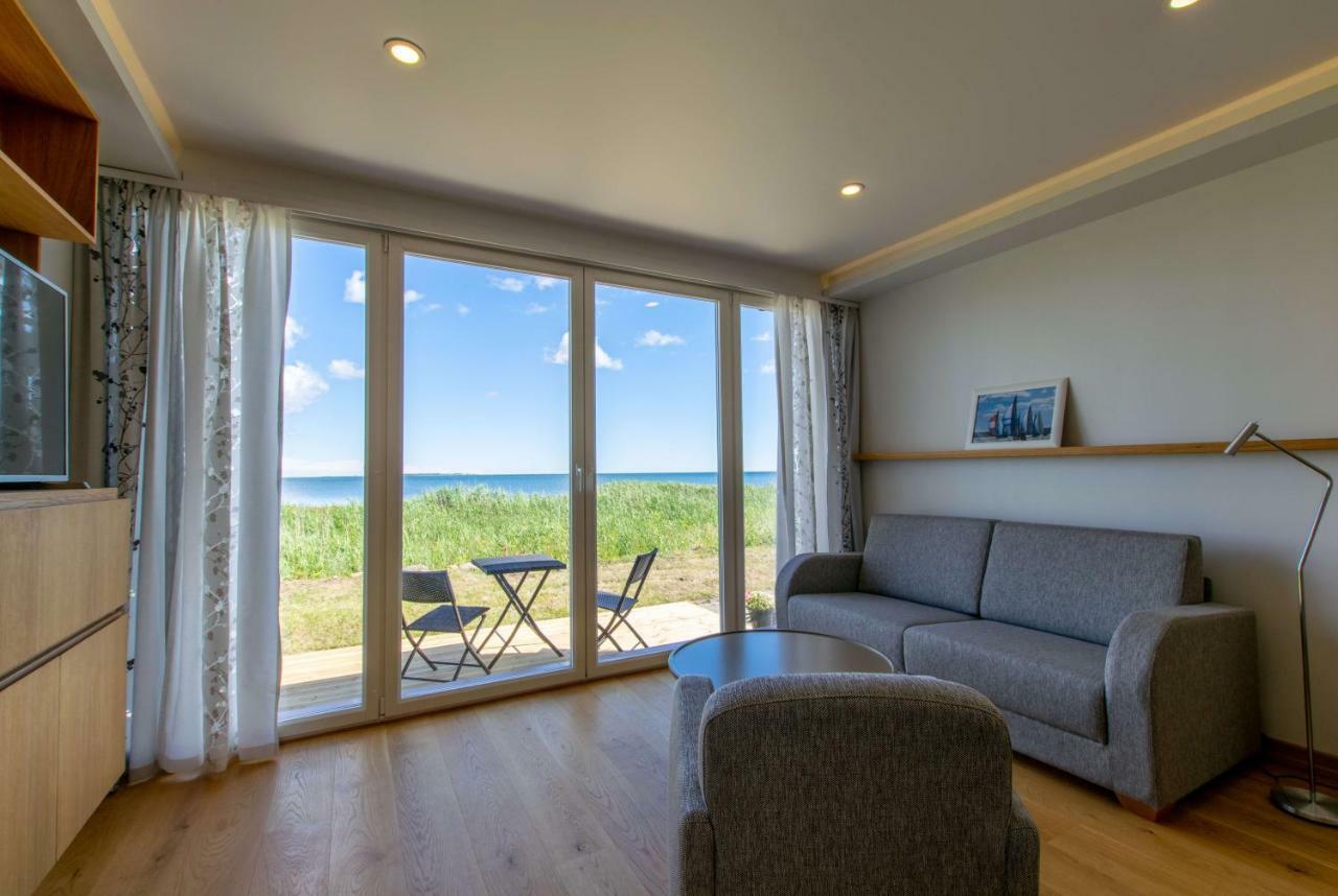 Modern Sea View Apartments By Villa Kuus Solme Kuressaare Buitenkant foto