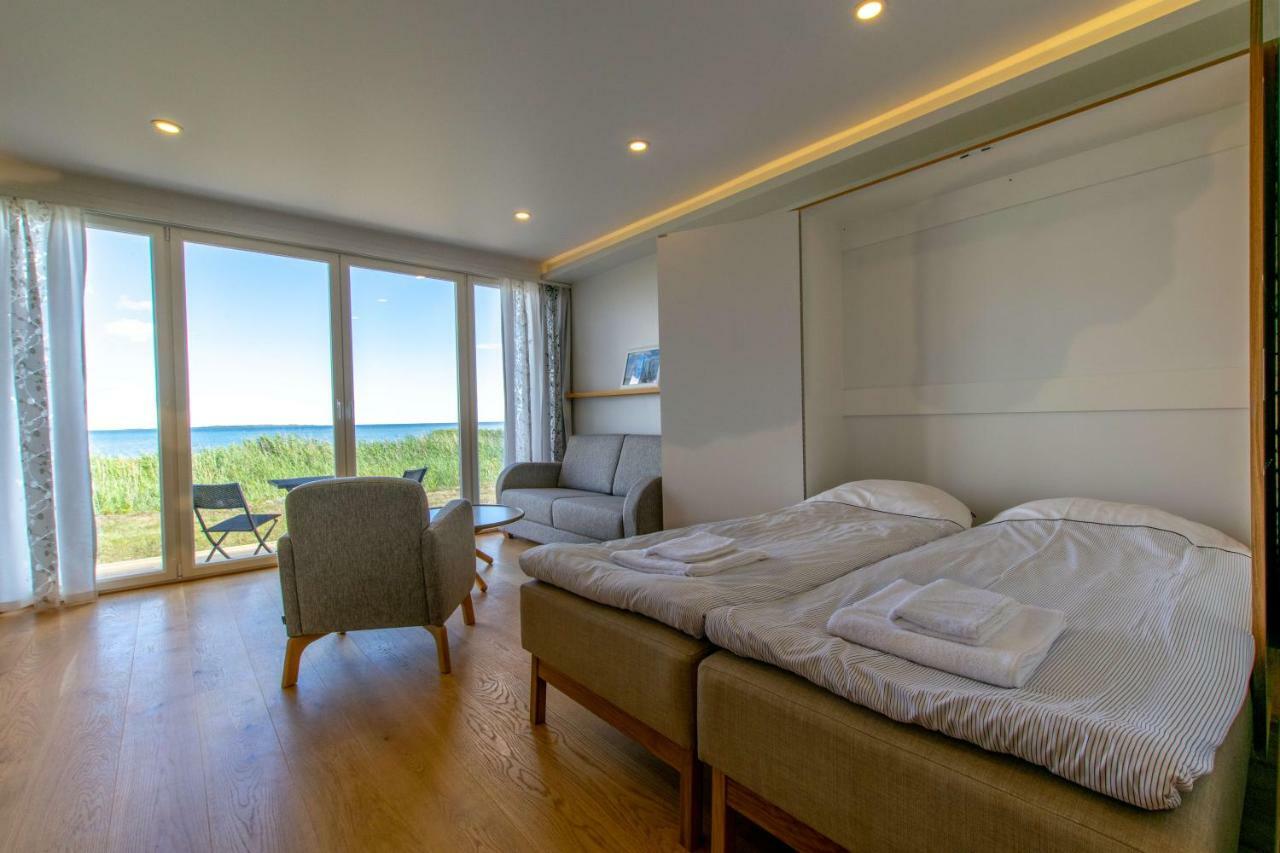 Modern Sea View Apartments By Villa Kuus Solme Kuressaare Buitenkant foto